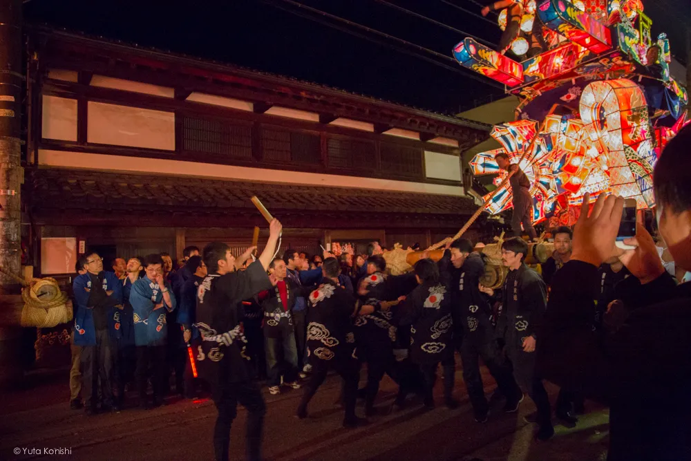 祭りの始まり - 富山県南砺 福野の夜鷹祭り(2013年5月2日)