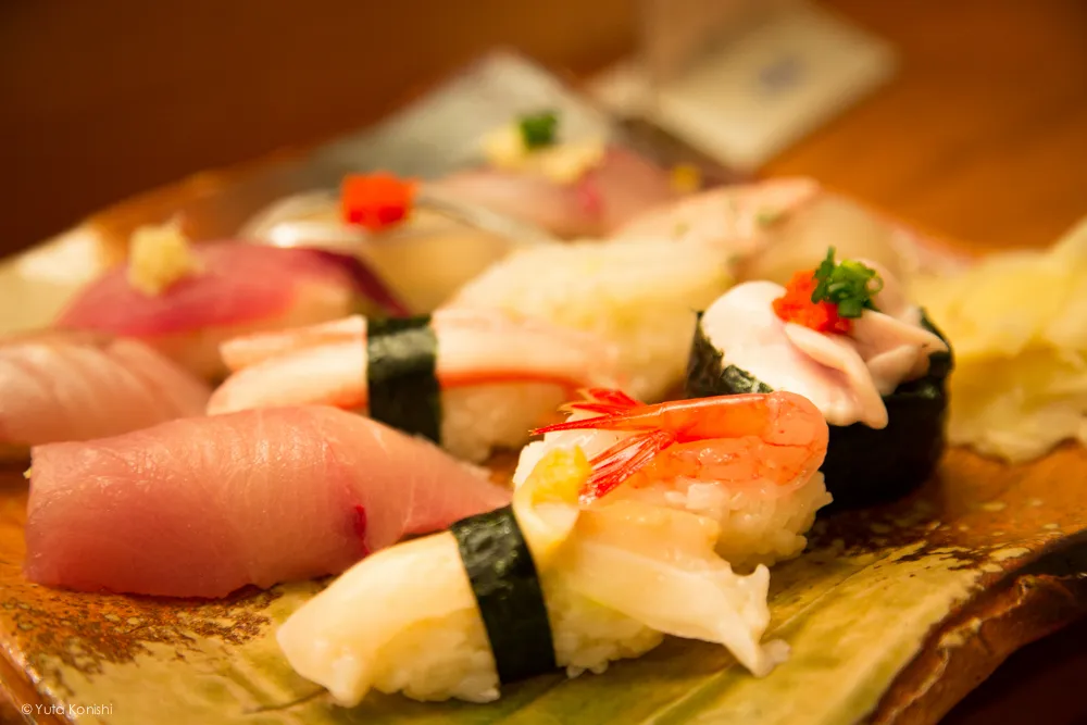 輪島の寿司屋 「伸福」地元寿司セット