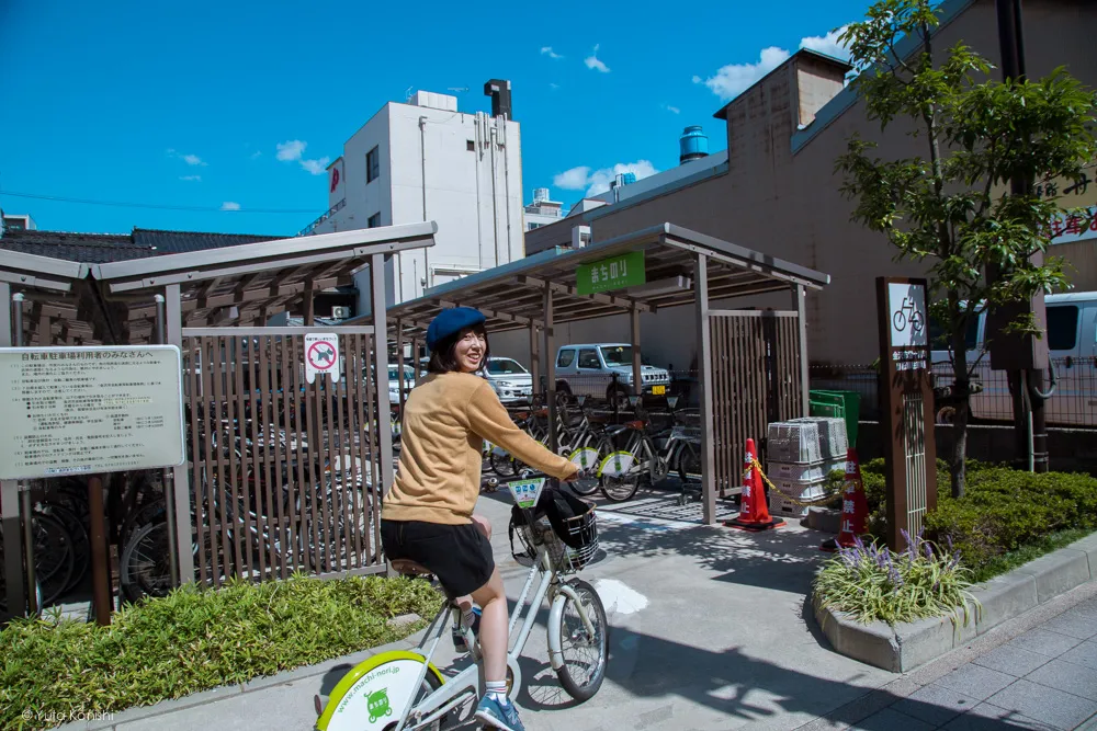 金沢観光の決定版「まちのり」で金沢を一日で制覇する完全マニュアル!金沢駅まちのり ゆりりん 近江町市場