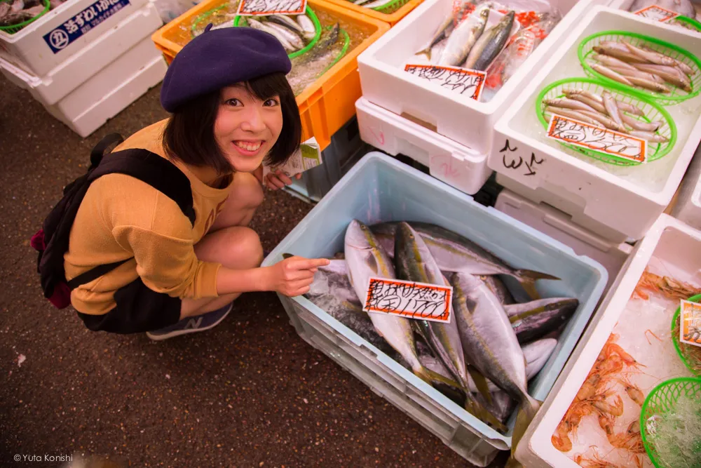 金沢観光の決定版「まちのり」で金沢を一日で制覇する完全マニュアル！金沢駅まちのり ゆりりん 近江町市場