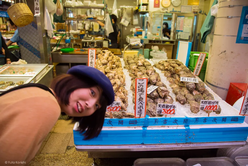 金沢観光の決定版「まちのり」で金沢を一日で制覇する完全マニュアル!金沢駅まちのり ゆりりん 近江町市場 海鮮物
