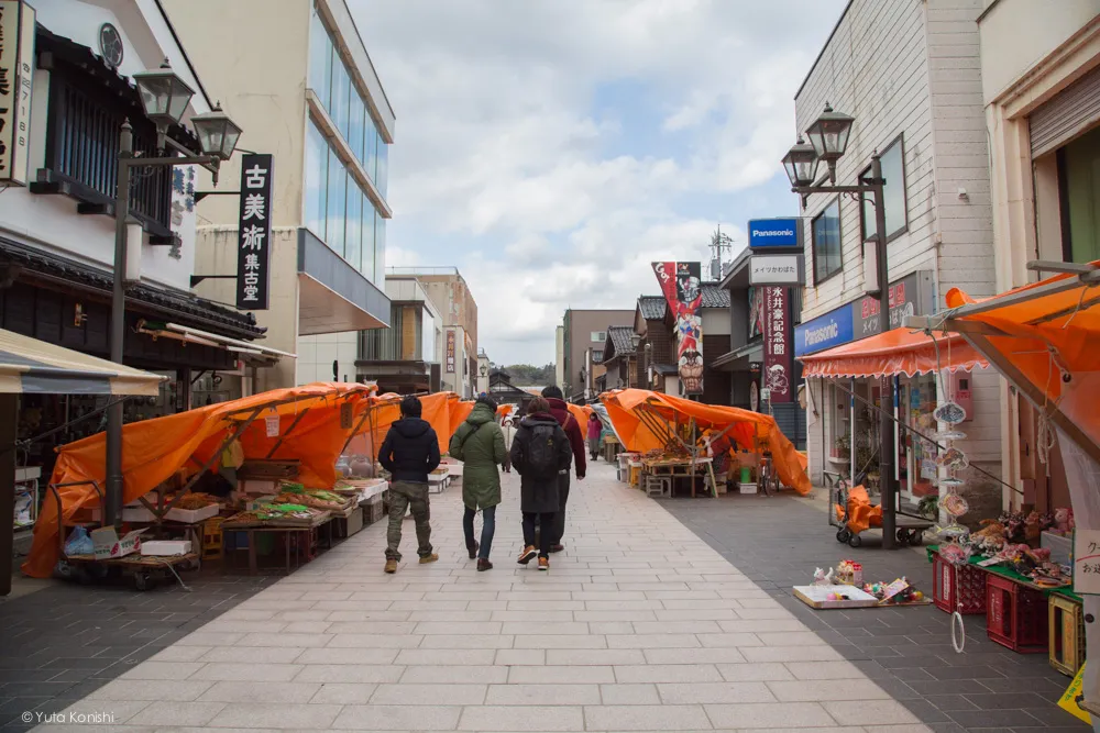 朝市 金沢・能登を2泊3日で知り尽くす食べ尽くす石川県の完全観光マニュアル!本当の石川県民がおすすめする金沢・能登の旅!