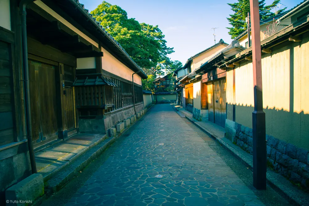 長町武家屋敷跡 金沢周遊バスで周る金沢観光マニュアル！金沢観光アイドル「ゆりりん」とバスで金沢を紹介します！