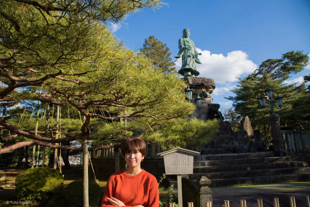 兼六園ゆりりん 金沢周遊バスで周る金沢観光マニュアル！金沢観光アイドル「ゆりりん」とバスで金沢を紹介します！