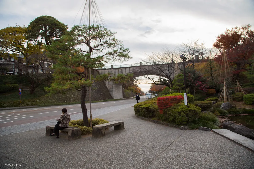 兼六園下 金沢周遊バスで周る金沢観光マニュアル！金沢の観光アイドル「ゆりりん」とバスで金沢を紹介します！