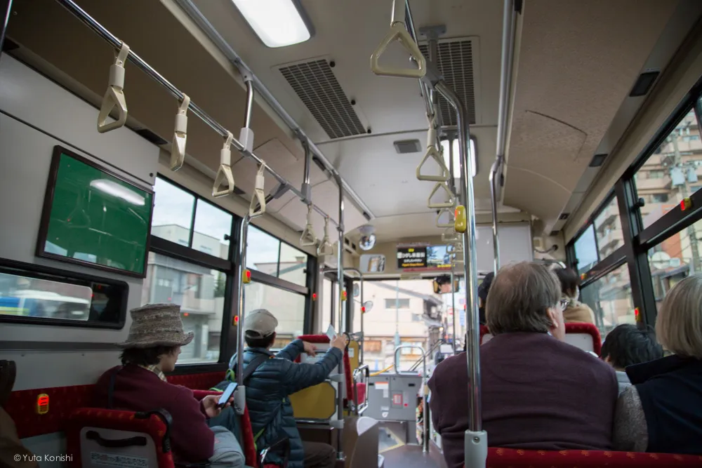 兼六園下周遊バス 金沢周遊バスで周る金沢観光マニュアル！金沢の観光アイドル「ゆりりん」とバスで金沢を紹介します！