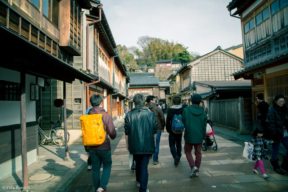 北陸新幹線開業2日目!金沢を本気で散歩!10km歩いて金沢の様子を確かめてみました!北陸新幹線が本当に春を連れてやってきたのか?
