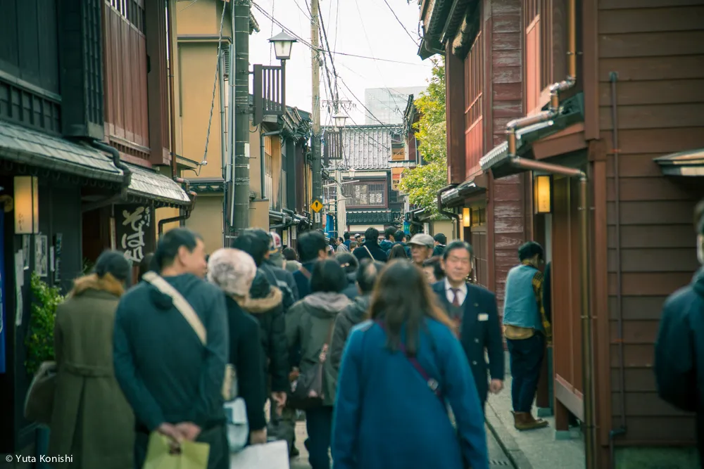 北陸新幹線開業2日目!金沢を本気で散歩!10km歩いて金沢の様子を確かめてみました!北陸新幹線が本当に春を連れてやってきたのか?