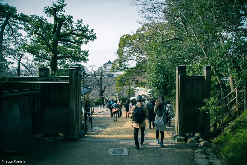 北陸新幹線開業2日目!金沢を本気で散歩!5km歩いて金沢の様子を確かめてみました!北陸新幹線が本当に春を連れてやってきたのか?