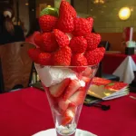 金沢最強パフェ「むらはた」の苺パフェ！異論なし！これを食べたことのない金沢人は一生後悔する！！