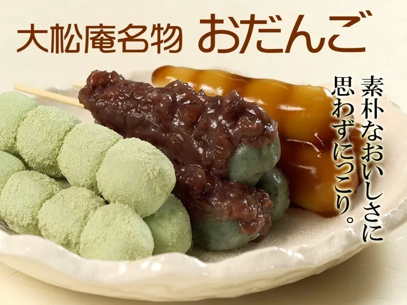 兼六園でのお花見2015年 北陸新幹線開業して初めて迎えるお花見は混んでいた。