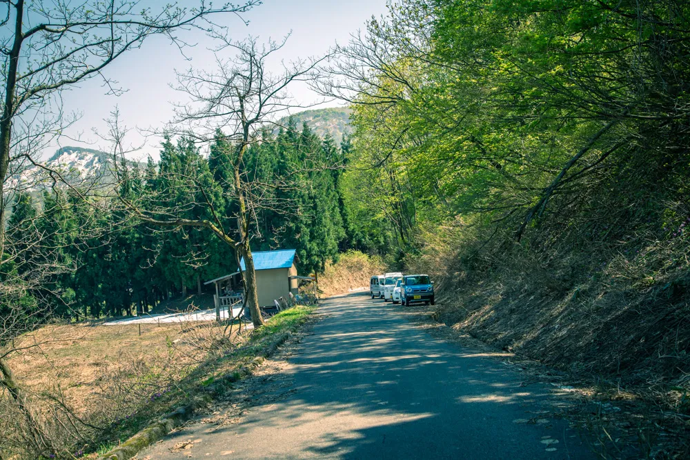 金沢の犀果ての地を目指して行けるところまで行ってみた！そこには進めど進めど人がいて倒木でストップだった2015年