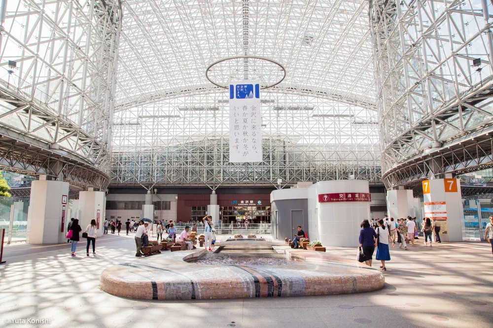 金沢駅の有名コピーを自由に作り出せる「金沢ジェネレーター」を開発しました！最高の金沢コピーを生み出そう！