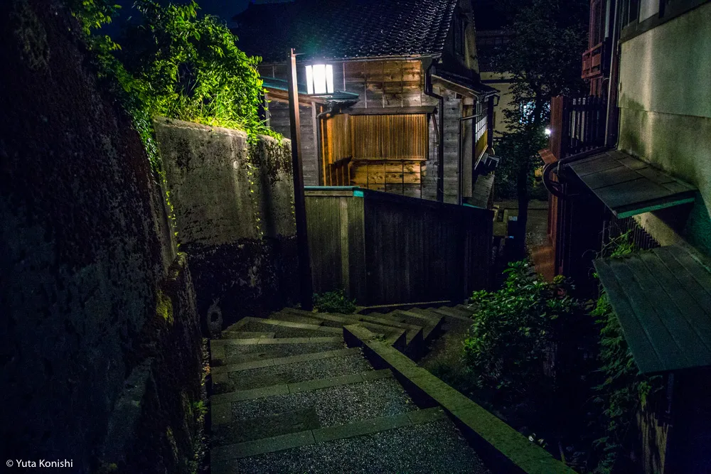 金沢の幽玄美を歩く〜2015お盆の夜のフォトジェニックツアー〜