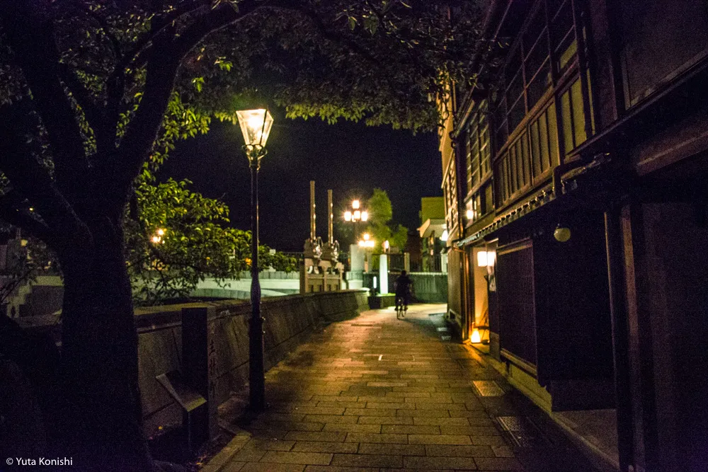 金沢の幽玄美を歩く〜2015お盆の夜のフォトジェニックツアー〜