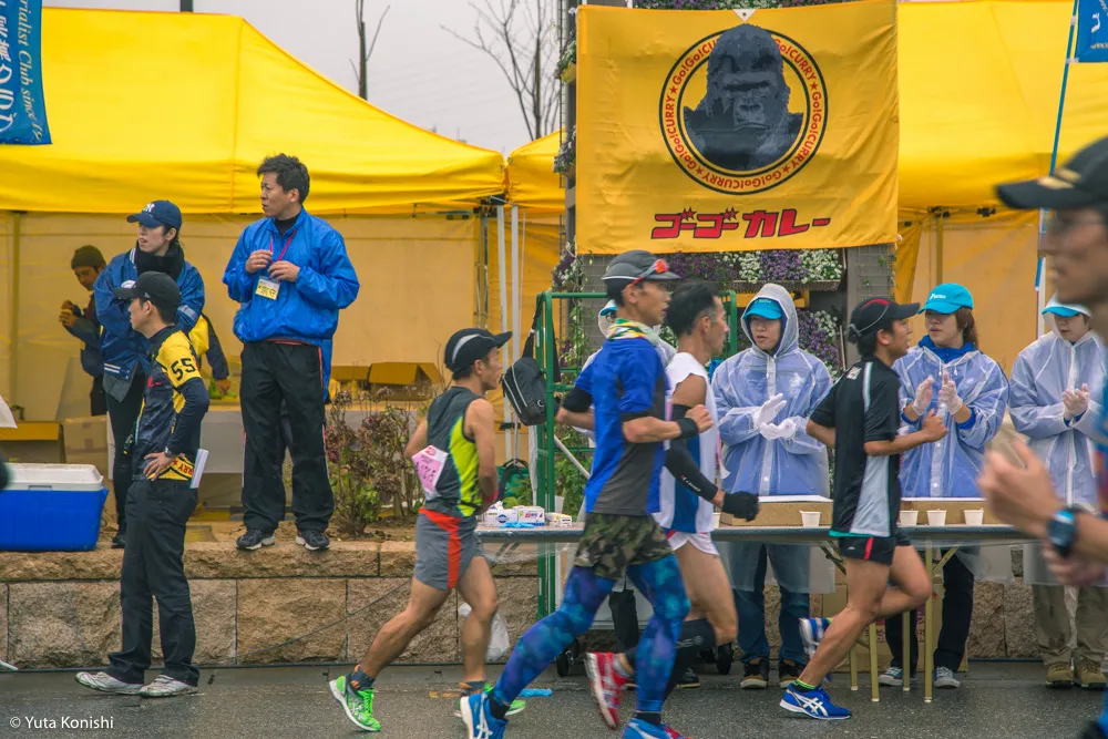 金沢マラソン「食べまっしステーション」口パッサパサ和菓子とカレーは飲み物です?!素晴らしいマラソンでした!