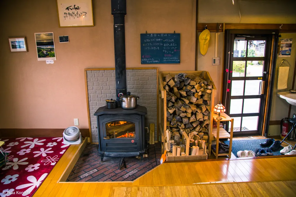 ものすごい勢いで！カニ・牡蠣・ブリ 北陸の味覚を一日ですべてを本場で食味わう究極のグルメツアー！！東京から日帰りでもできる北陸美食ツアー！！