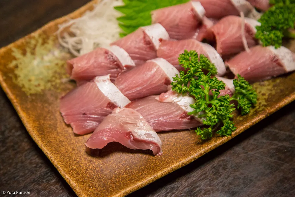 ものすごい勢いで！カニ・牡蠣・ブリ 北陸の味覚を一日ですべてを本場で食味わう究極のグルメツアー！！東京から日帰りでもできる北陸美食ツアー！！