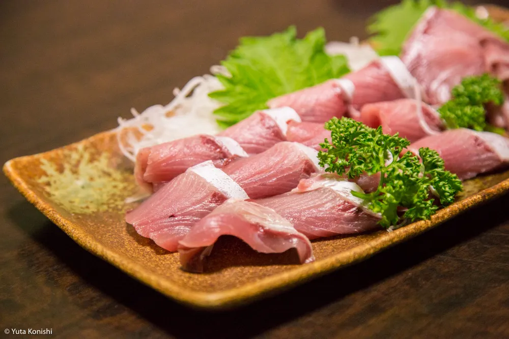 ものすごい勢いで！カニ・牡蠣・ブリ 北陸の味覚を一日ですべてを本場で食味わう究極のグルメツアー！！東京から日帰りでもできる北陸美食ツアー！！