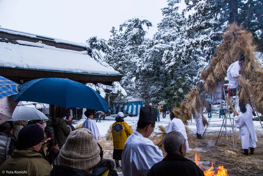 金沢市民ぜんぜん知らない!加賀市大聖寺の竹割り祭り!まじで出血するくらいの迫力の祭り!毎年必ず2月10日開催!