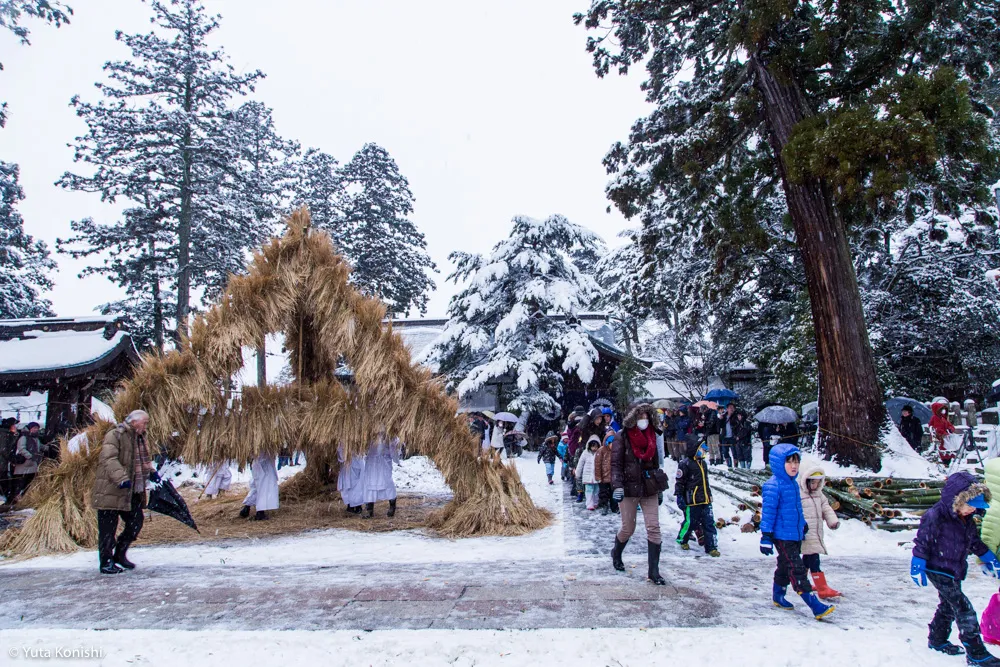 金沢市民ぜんぜん知らない!加賀市大聖寺の竹割り祭り!まじで出血するくらいの迫力の祭り!毎年必ず2月10日開催!