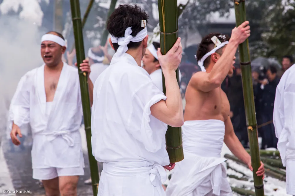金沢市民ぜんぜん知らない!加賀市大聖寺の竹割り祭り!まじで出血するくらいの迫力の祭り!毎年必ず2月10日開催!