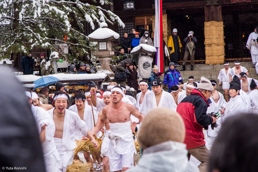 金沢市民ぜんぜん知らない!加賀市大聖寺の竹割り祭り!まじで出血するくらいの迫力の祭り!毎年必ず2月10日開催!