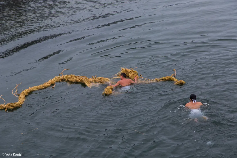 金沢市民ぜんぜん知らない!加賀市大聖寺の竹割り祭り!まじで出血するくらいの迫力の祭り!毎年必ず2月10日開催!