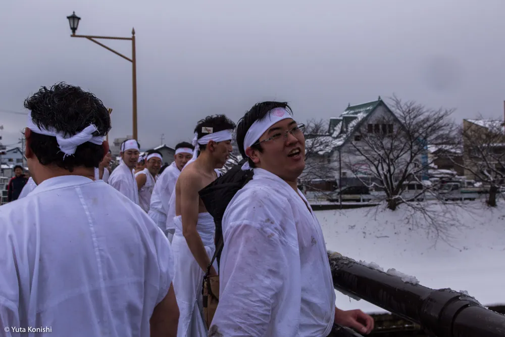 金沢市民ぜんぜん知らない!加賀市大聖寺の竹割り祭り!まじで出血するくらいの迫力の祭り!毎年必ず2月10日開催!