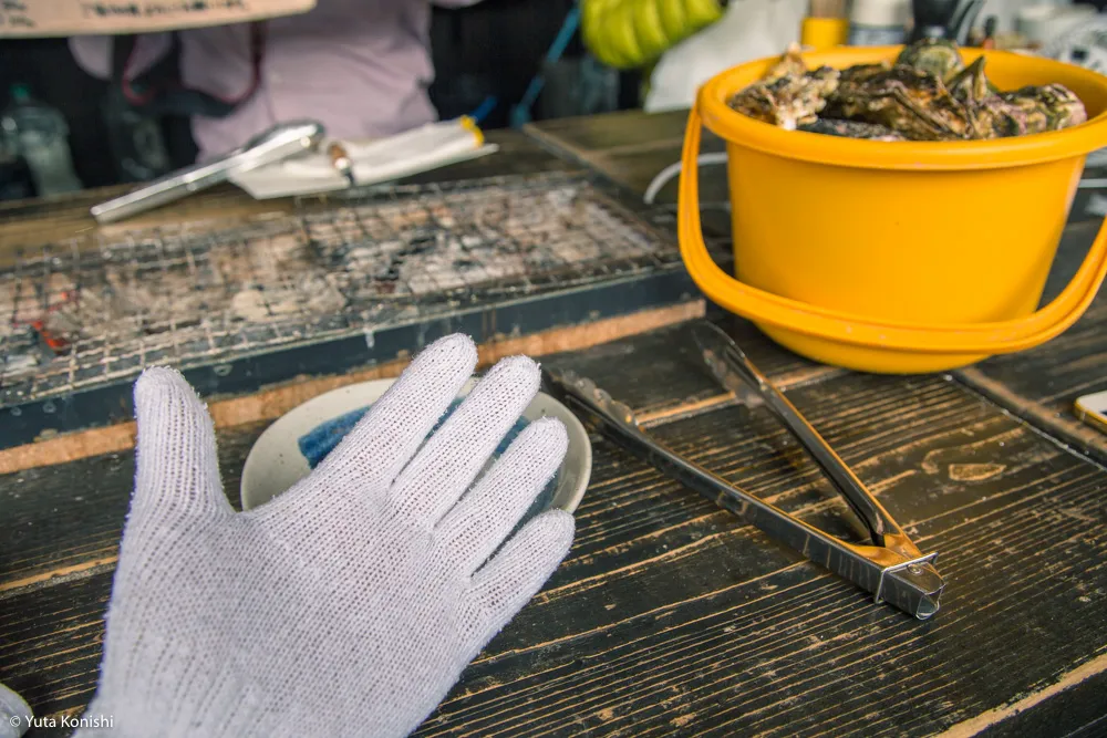能登最強の牡蠣の店「牡蠣処 海」これ以上混んでは困るが紹介したい!船からテーブルまでほぼ直通の牡蠣はうまいに決まっている。