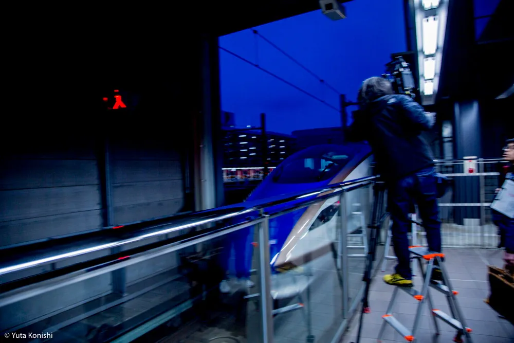 北陸新幹線開業から一年！2016年3月14日「かがやき500号」を金沢駅で見送ってきました。