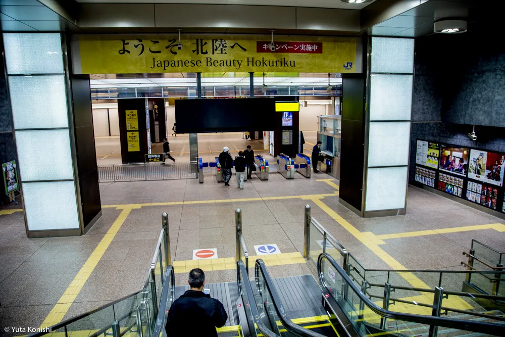 北陸新幹線開業から一年！2016年3月14日「かがやき500号」を金沢駅で見送ってきました。