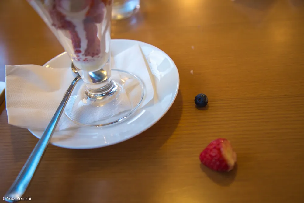 【熱狂】むらはたのいちごパフェ狂。金沢に来てこれ食べないって"まじで"正気なの？